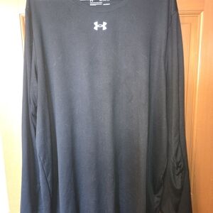 Under Armour Men's Black Long Sleeve Shirt